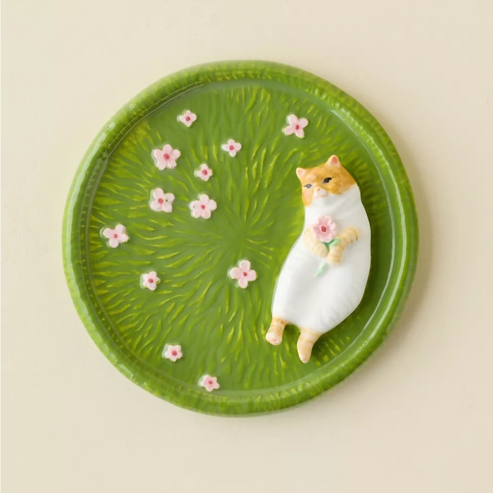 NEW UO Lana Patterned Dessert Plate Whimsical Cat Plate with Pink Flowers